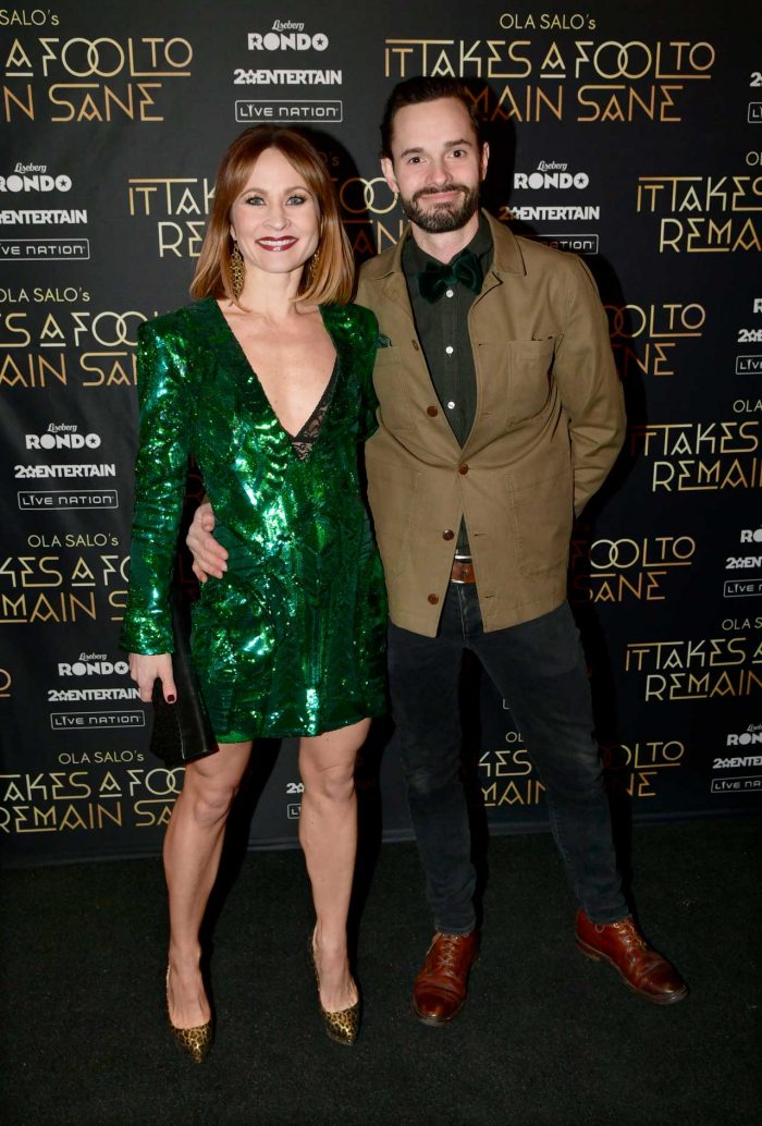 Snygg i grön paljettklänning var Hanna von Spreti! Här med maken Karl von Spreti.