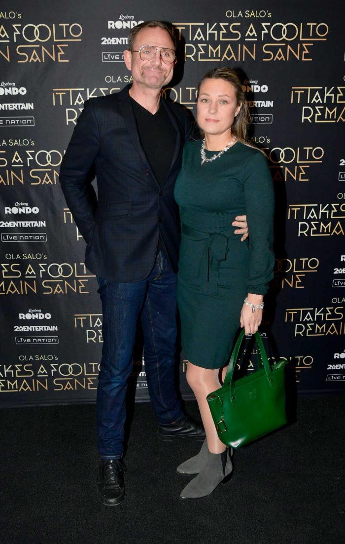 Peter Wahlbeck med sambon Sara Mazurs.