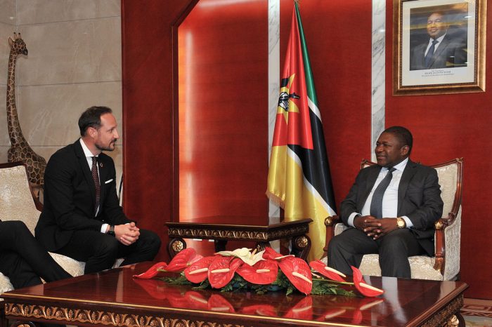 Kronprins Haakon i Mocambique.