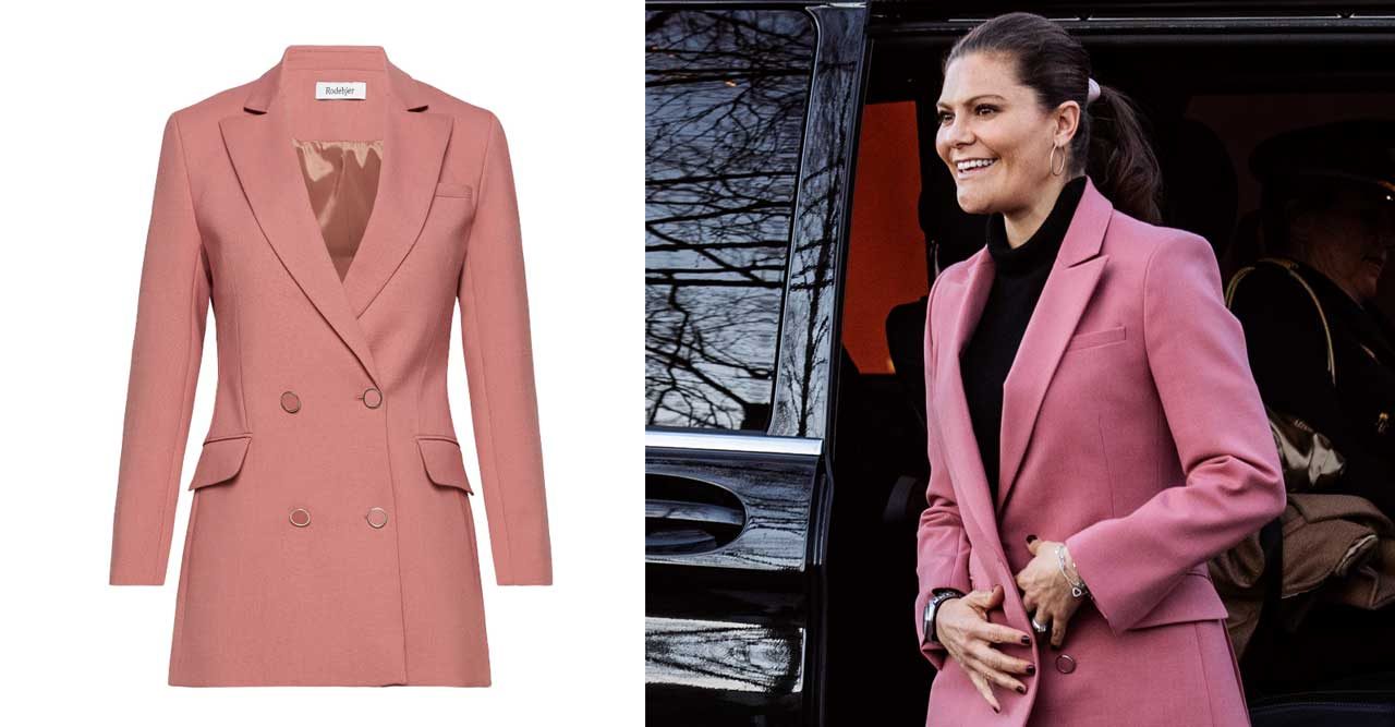Victoria i ny rosa blazer från Rodebjer